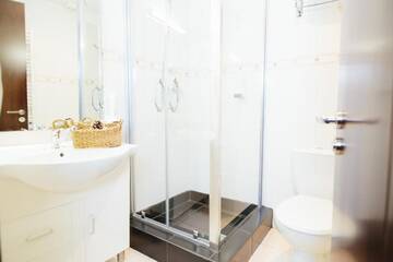 Фото номера Бюджетный трехместный номер Отель Hotel Superski г. Кавник 3