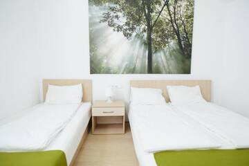 Фото номера Бюджетный трехместный номер Отель Hotel Superski г. Кавник 4